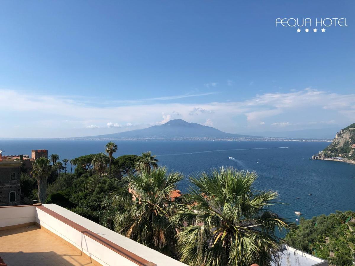 Aequa Hotel Vico Equense Eksteriør bilde