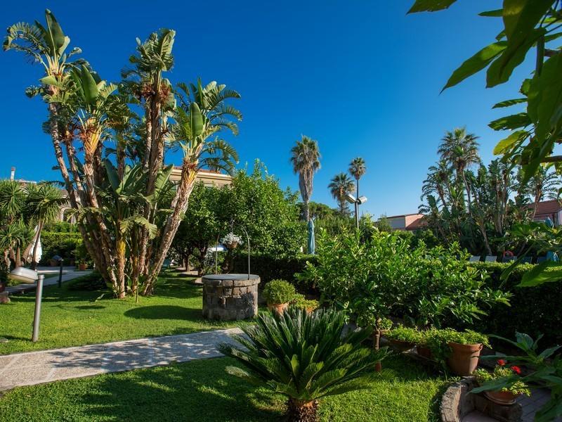 Aequa Hotel Vico Equense Eksteriør bilde